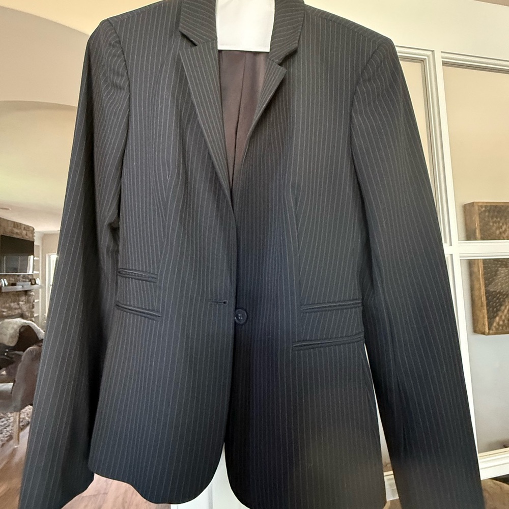 Express Black Pinstripe Women’s Blazer